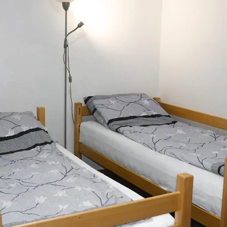 Porodica Karalic Daire Visoko